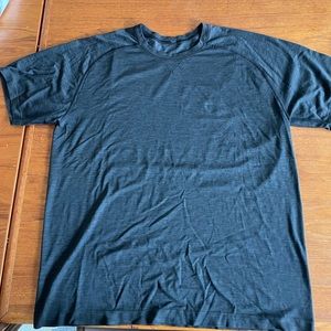 Men’s Lululemon Vent Tech V-stick Collar (Black)